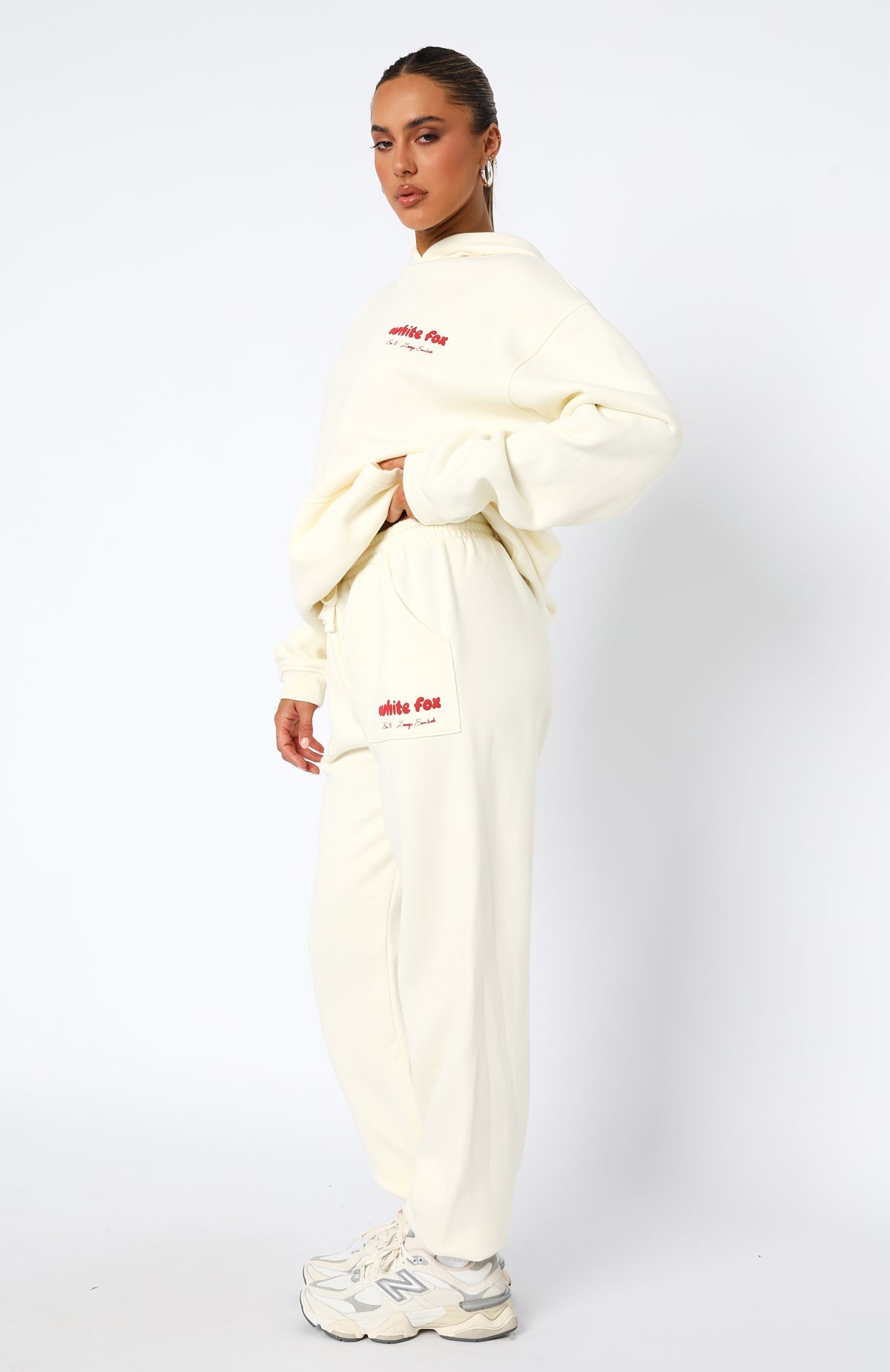Trending Era 8 Sweatpants Cherry Cream