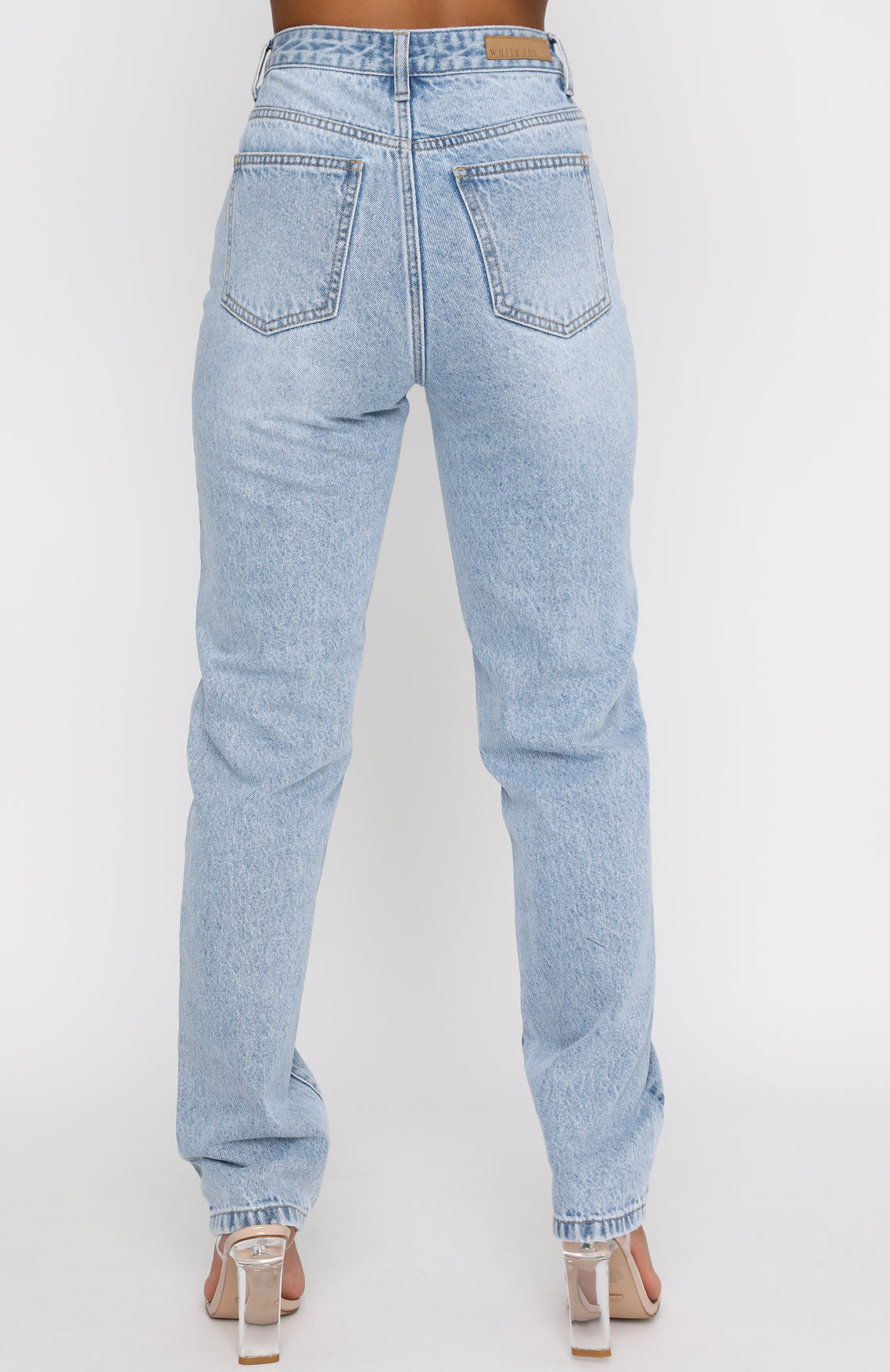 Trending Whos That Girl Straight Leg Denim Jeans Washed Blue