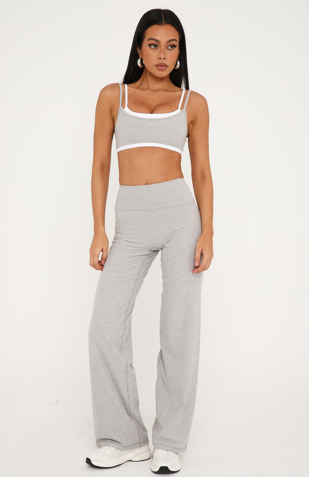 Trending All The Glory Sports Bra Grey Marle