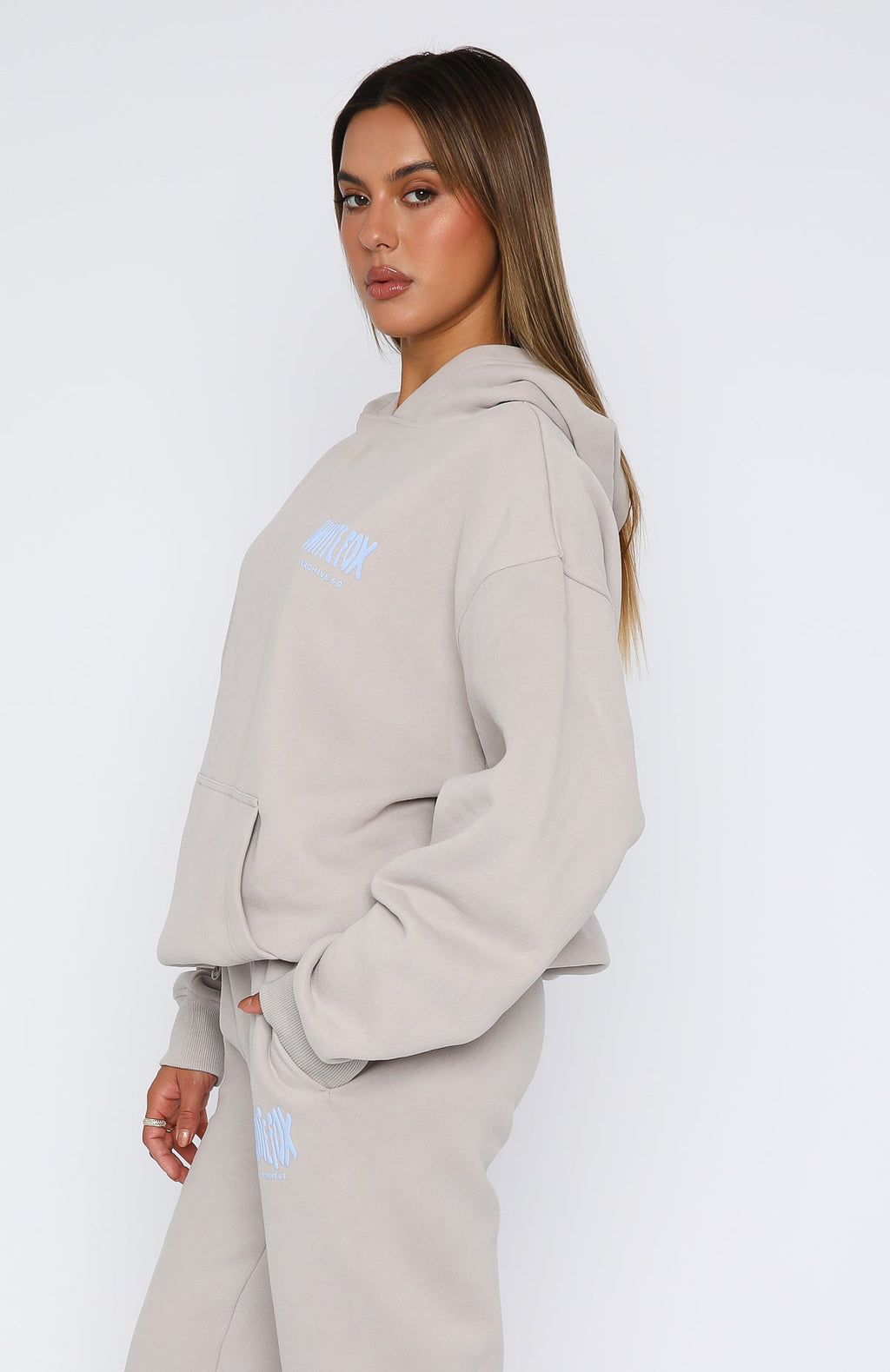 Trending Archive 6.0 Oversized Hoodie Dove