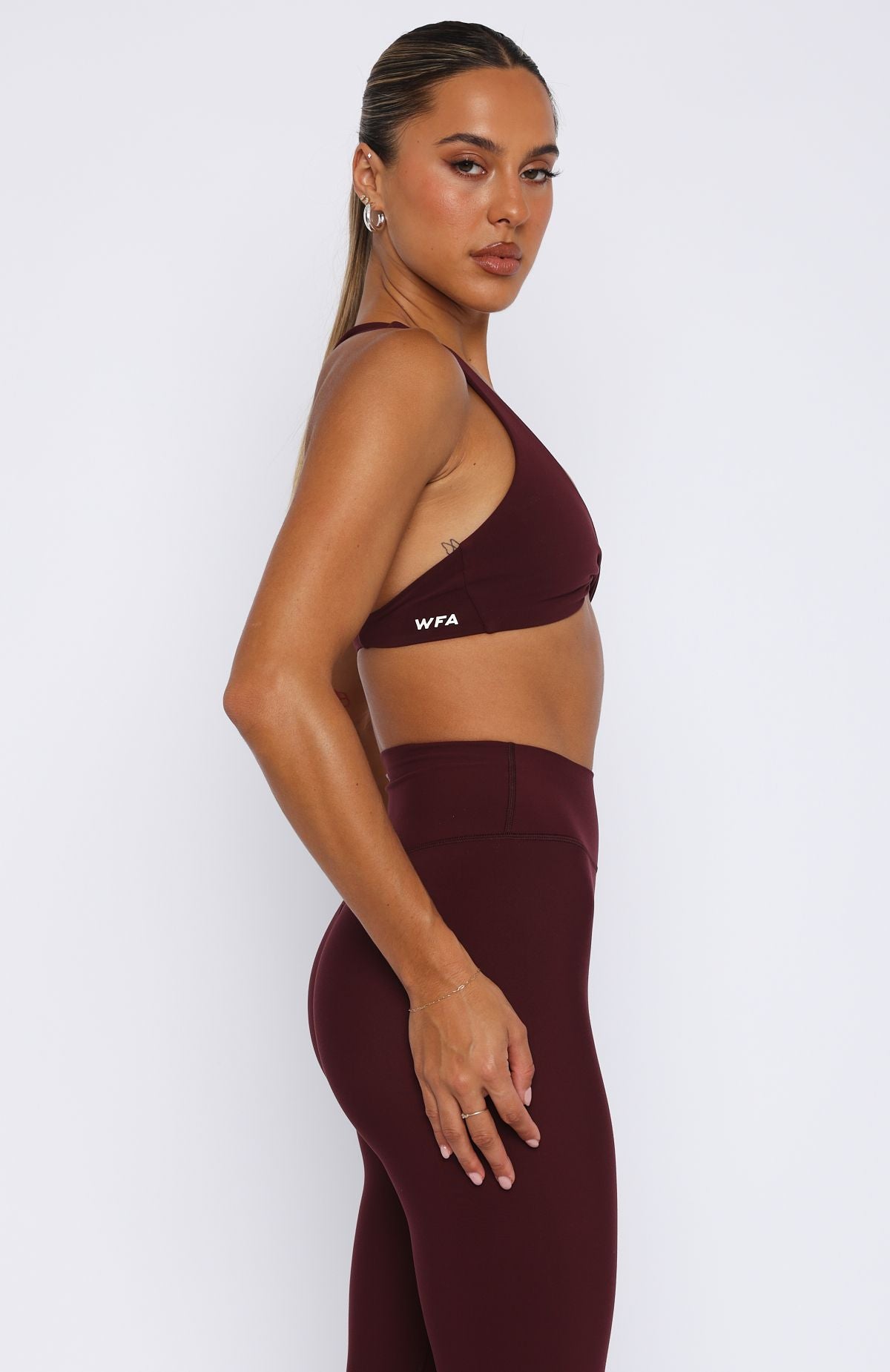 Trending High Definition Sports Bra Merlot