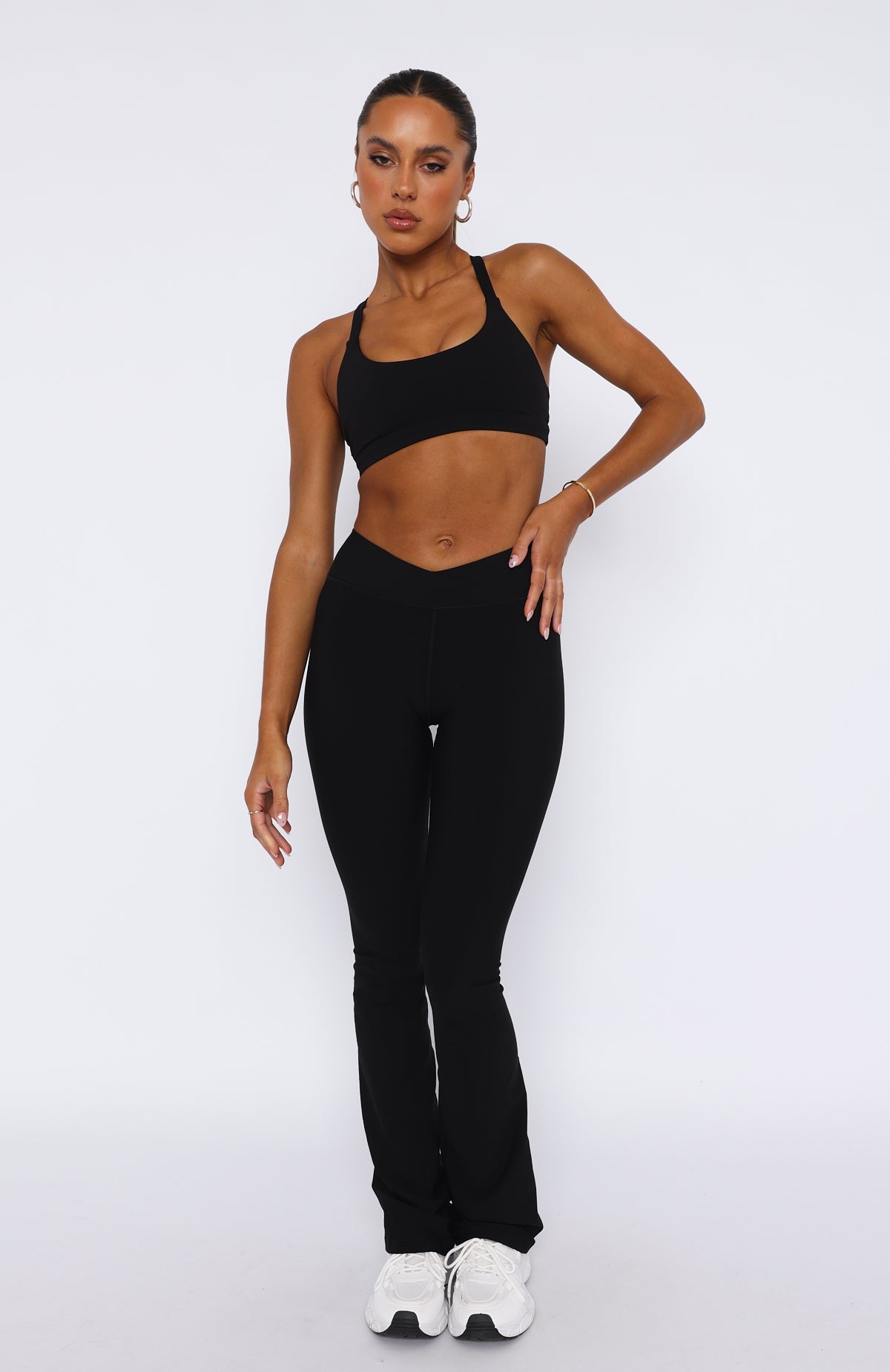 Trending Wellness Flare Leggings Black