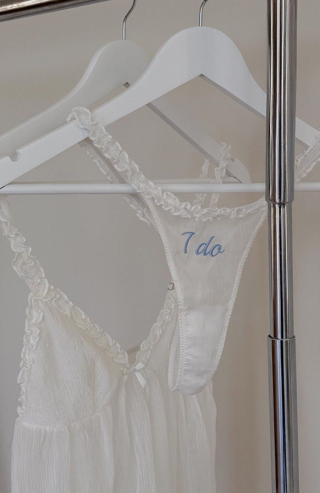 Trending Hearts United Lingerie Set Off White