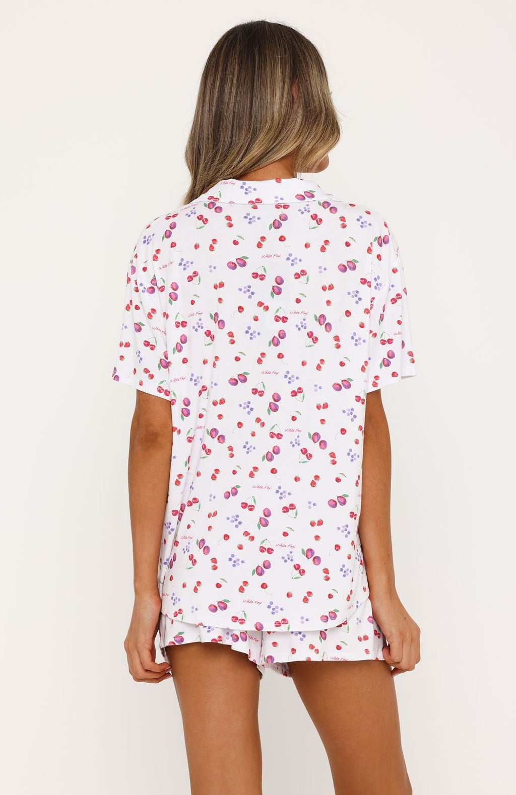 Trending Dreamscape Printed Pyjama Set White Berries
