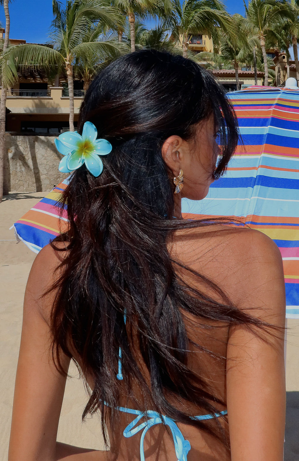 Trending Floral Charm Hair Clip Blue