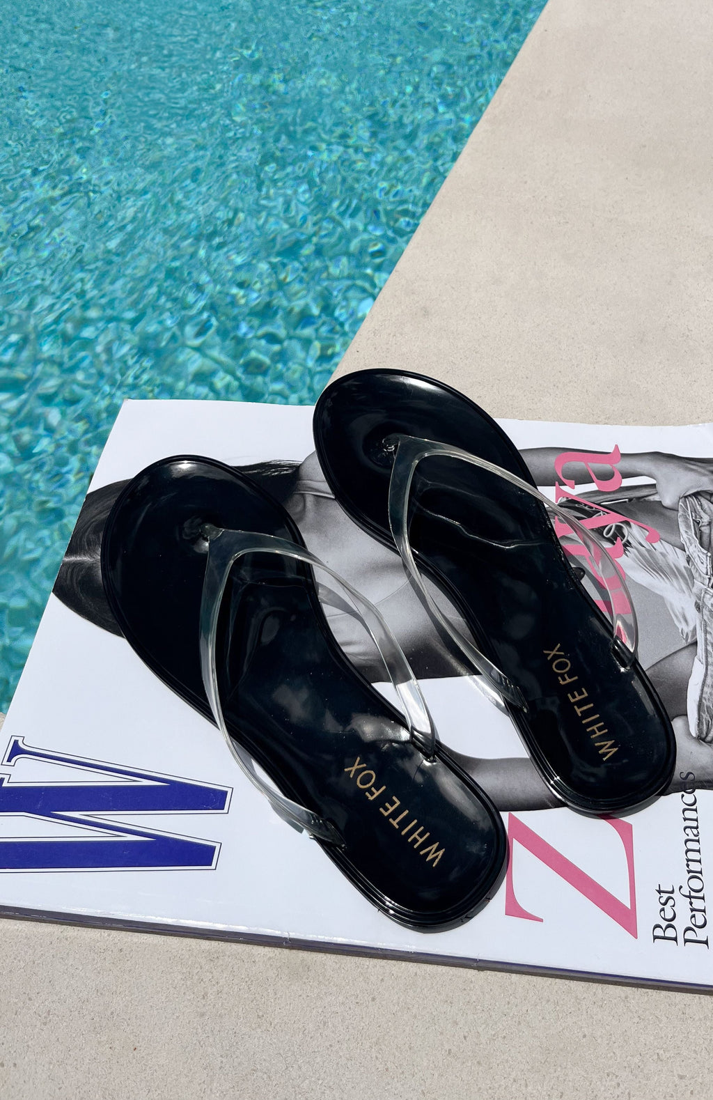Trending Dean Jelly Thong Sandals BlackClear