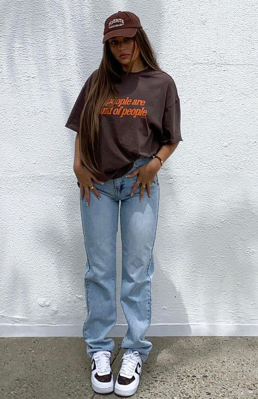 Trending Whos That Girl Straight Leg Denim Jeans Washed Blue