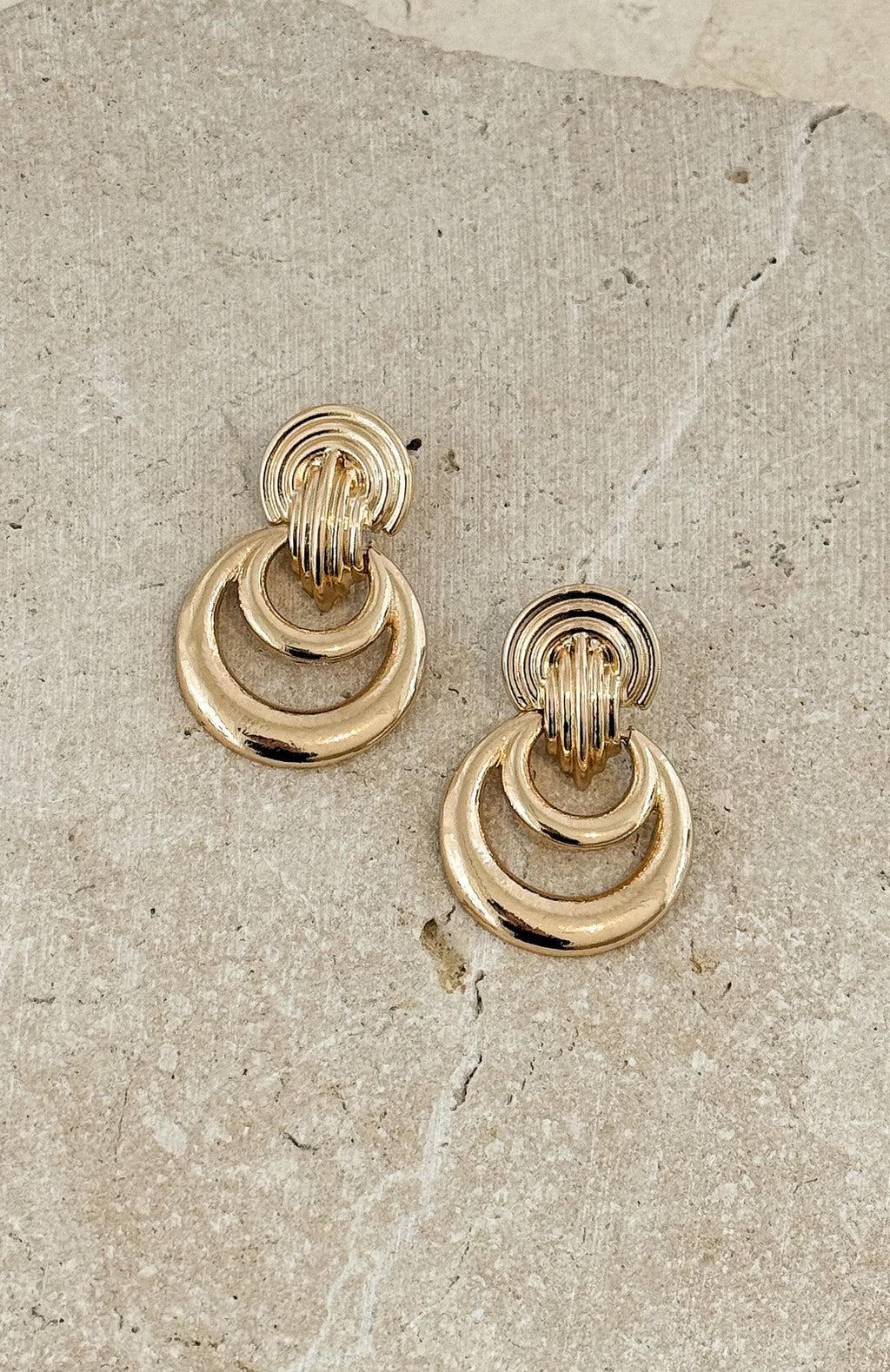 Trending Antonio Earrings Gold