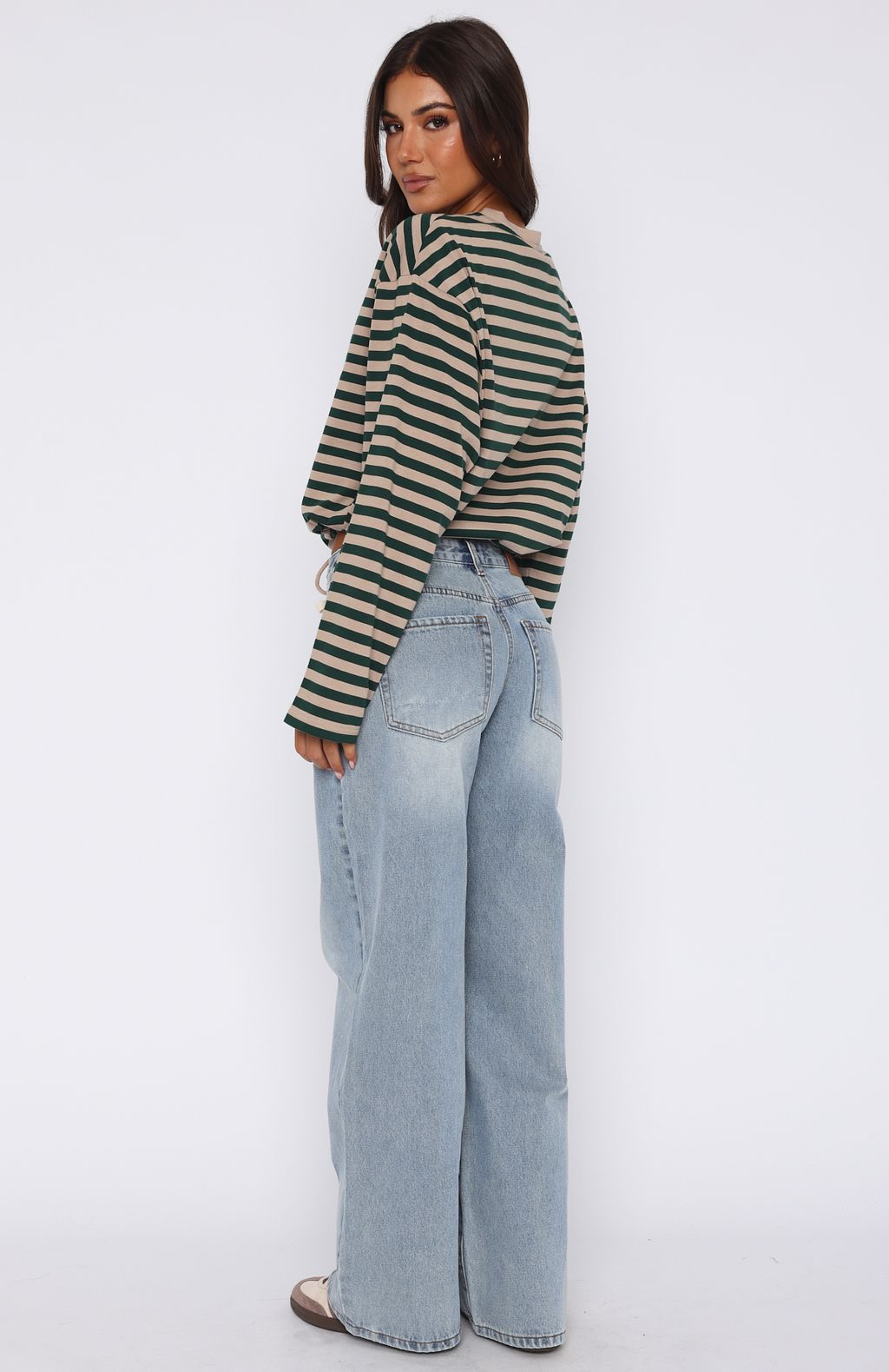 Trending Kendall Mid Rise Wide Leg Jeans Light Blue