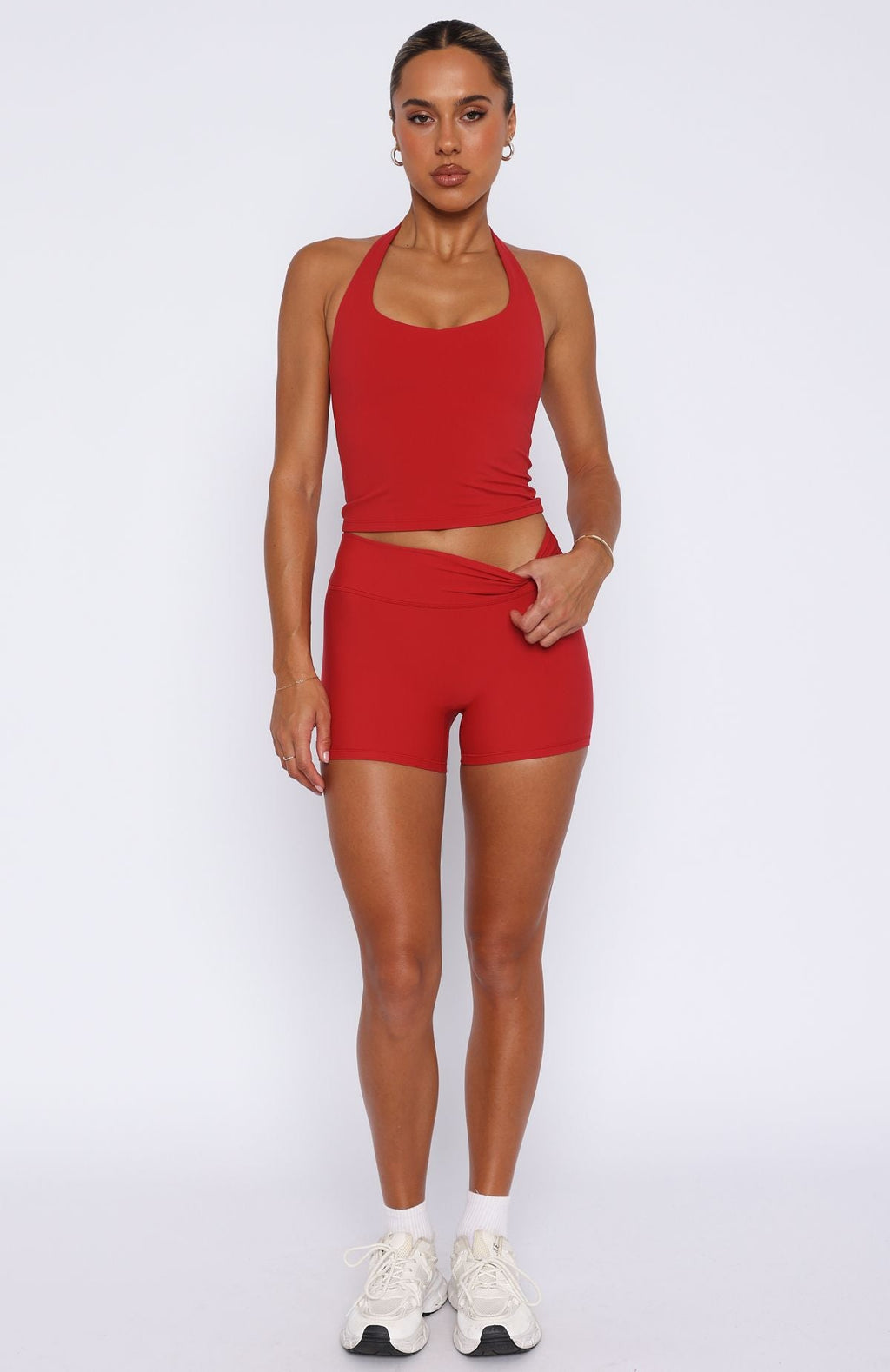 Trending Shift Mid Rise Shorts 3.5 Cherry Red