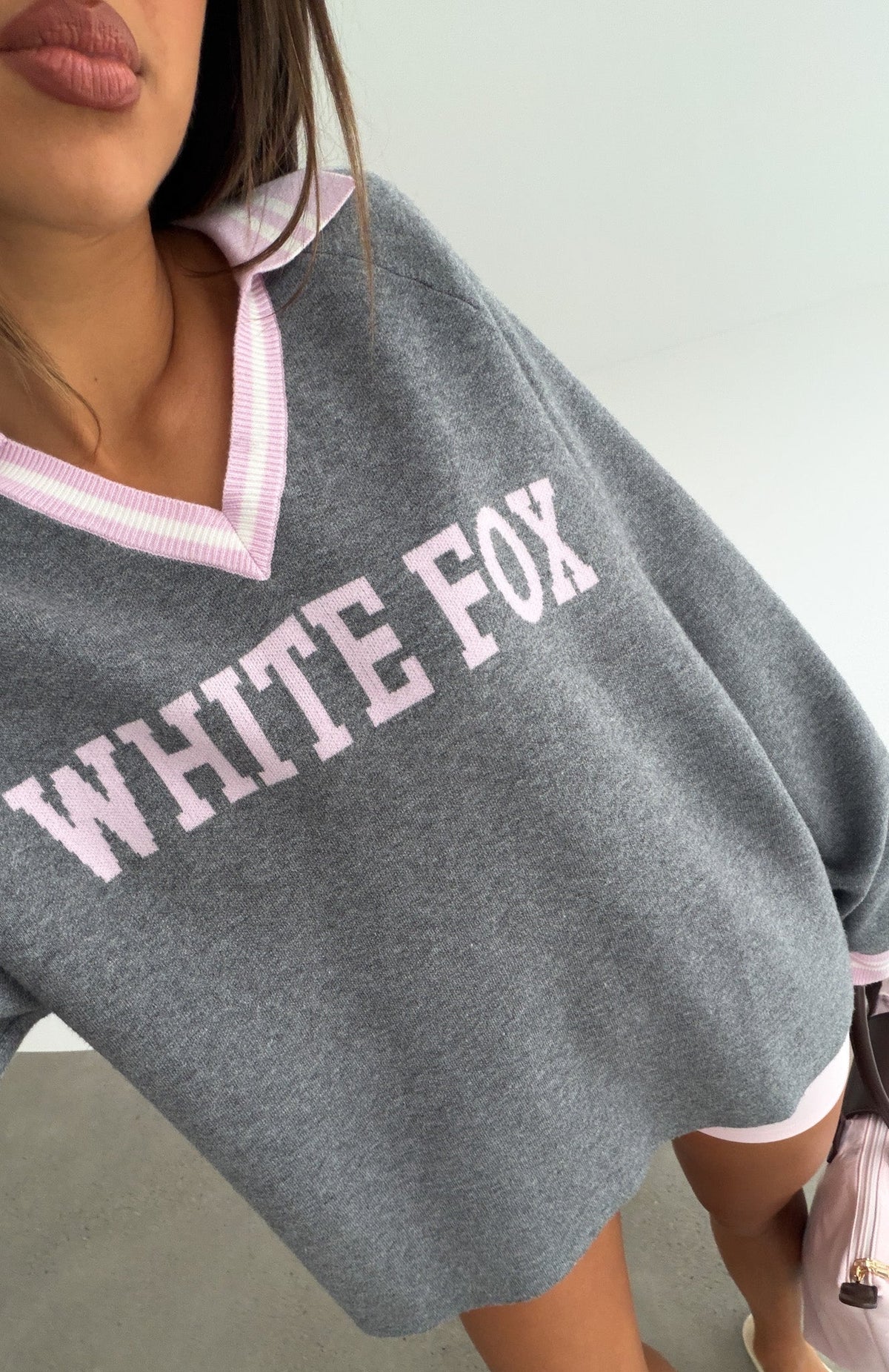 Trending Illyria Knit Sweater GreyPink