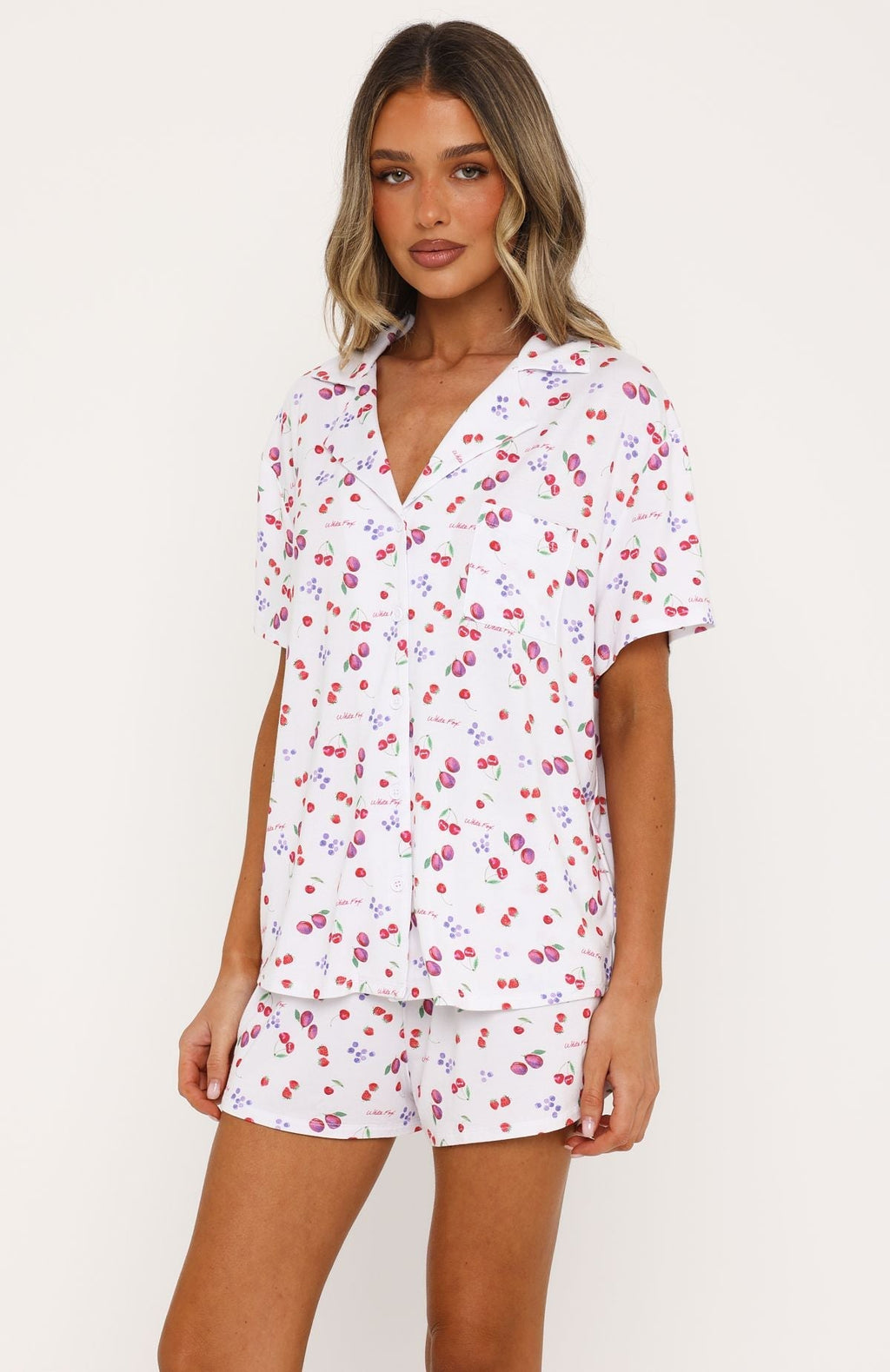 Trending Dreamscape Printed Pyjama Set White Berries