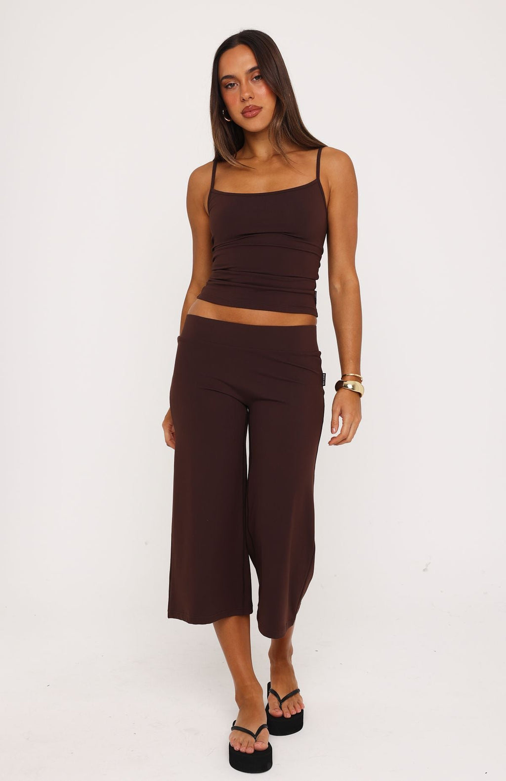 Trending Cant Go Wrong Singlet Chocolate