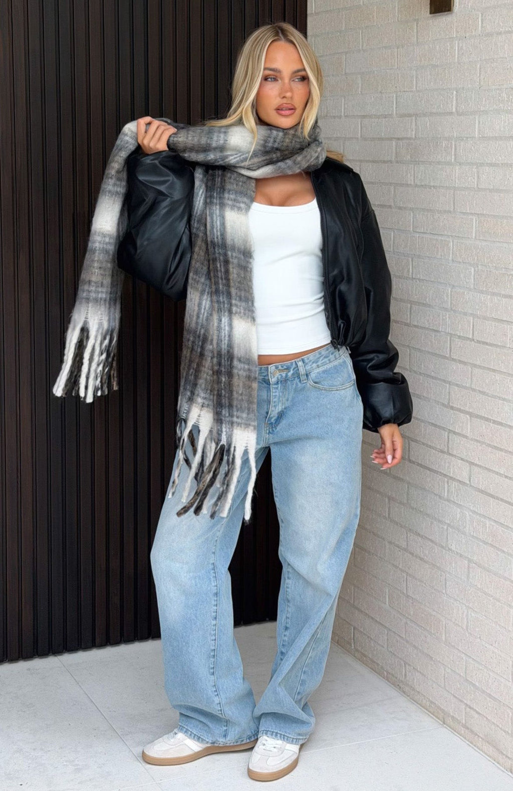 Trending Farley Scarf Cappuccino Plaid