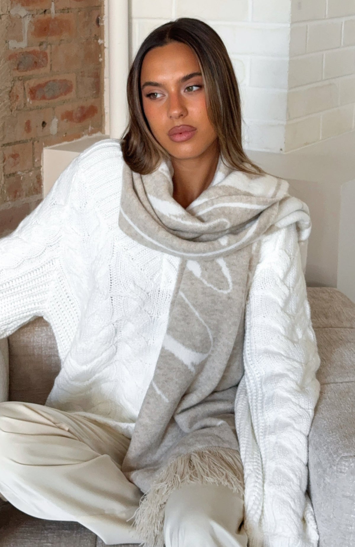 Trending Aariya Scarf Nude
