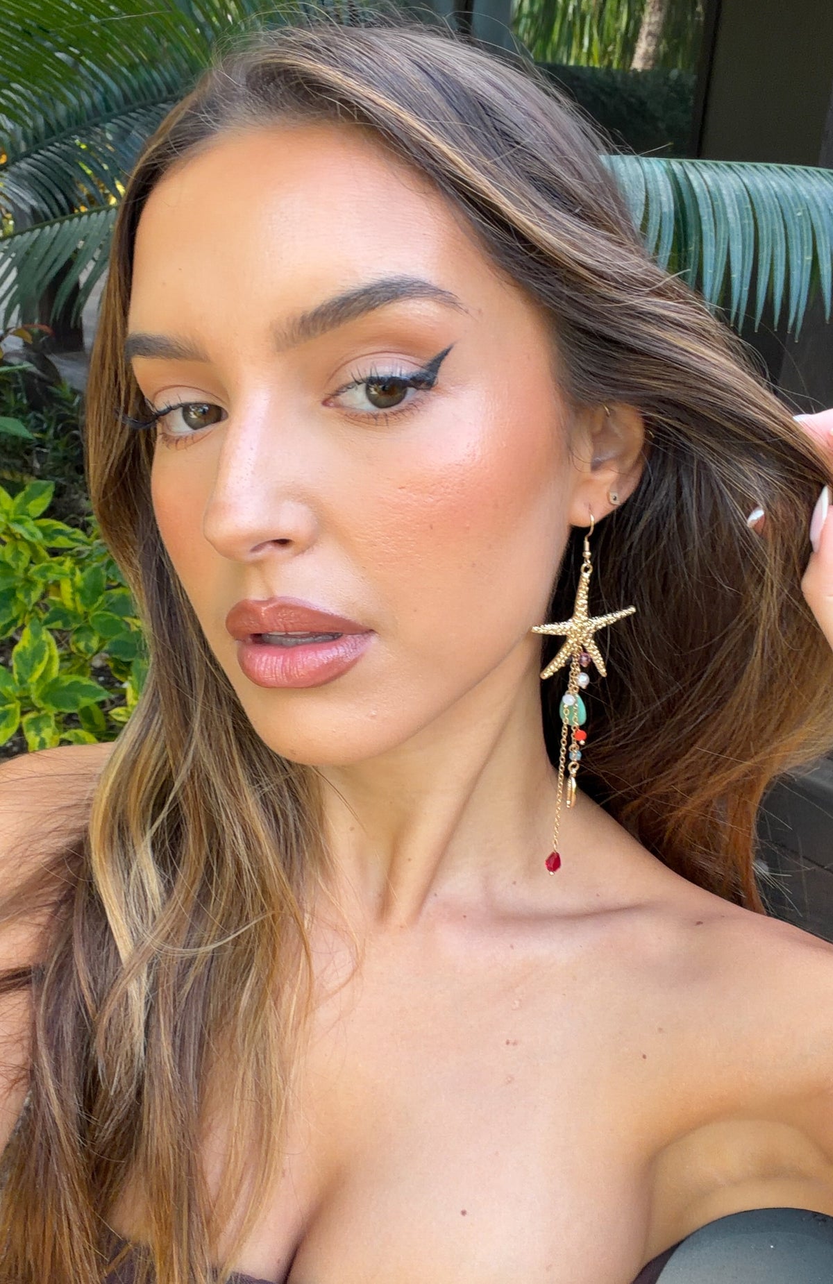 Trending Benny Earrings Gold