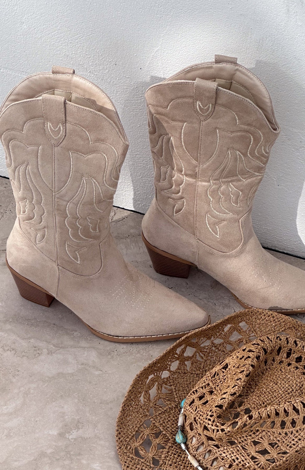 Trending Darcy Cowboy Boots Nude