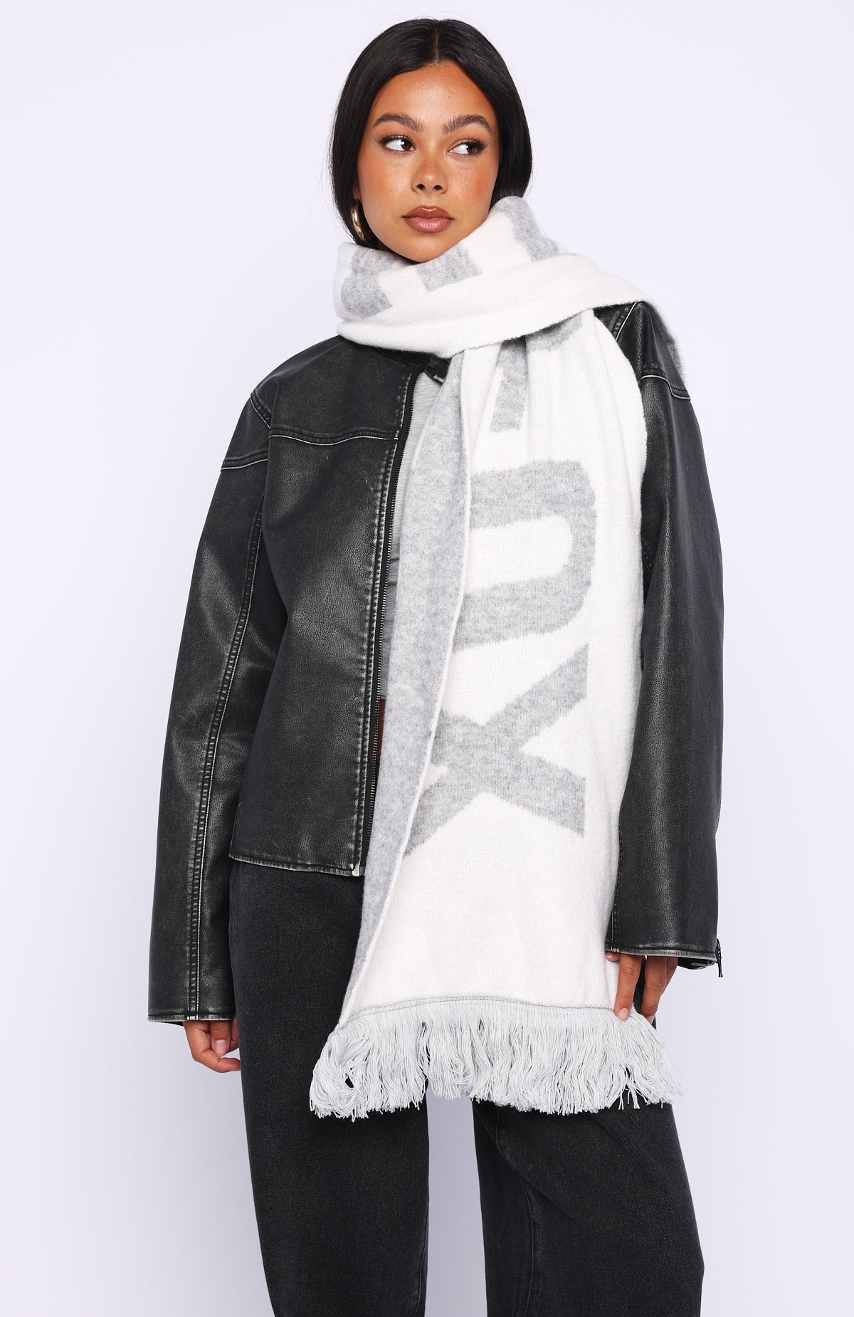 Trending Falsetto Scarf Grey