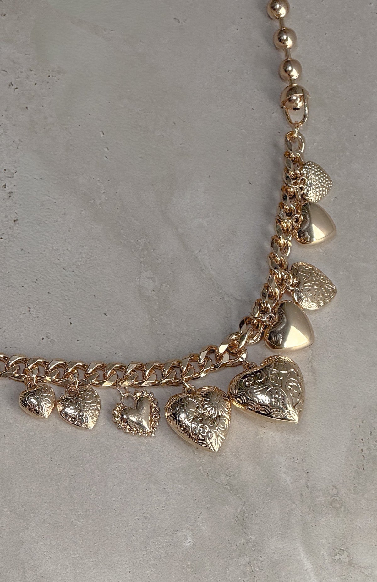 Trending Finnegan Necklace Gold