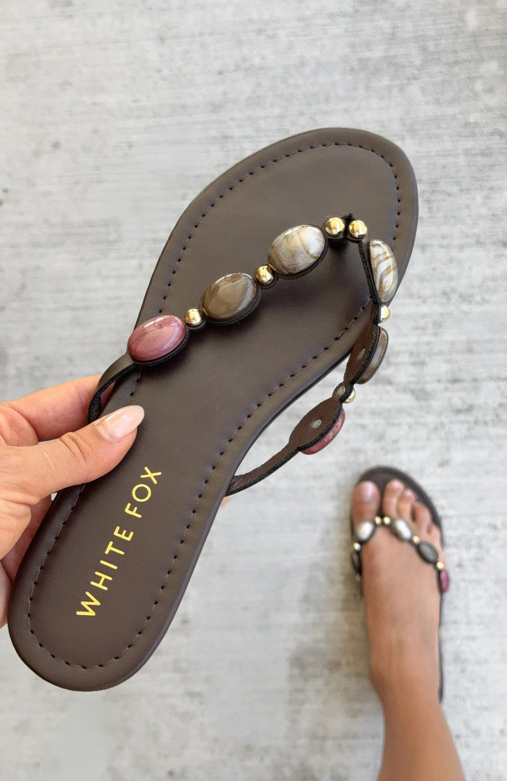Trending Kira Beaded Thong Sandals Chocolate