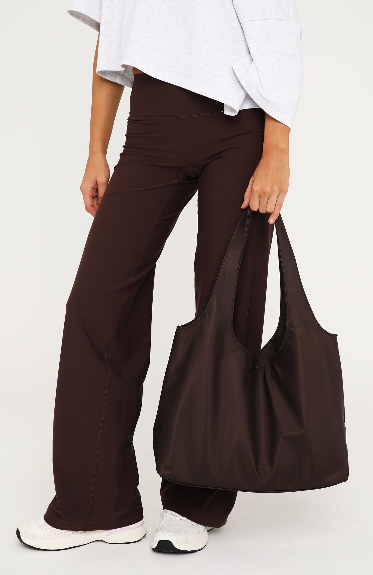 Trending Maxton Nylon Shoulder Bag Chocolate