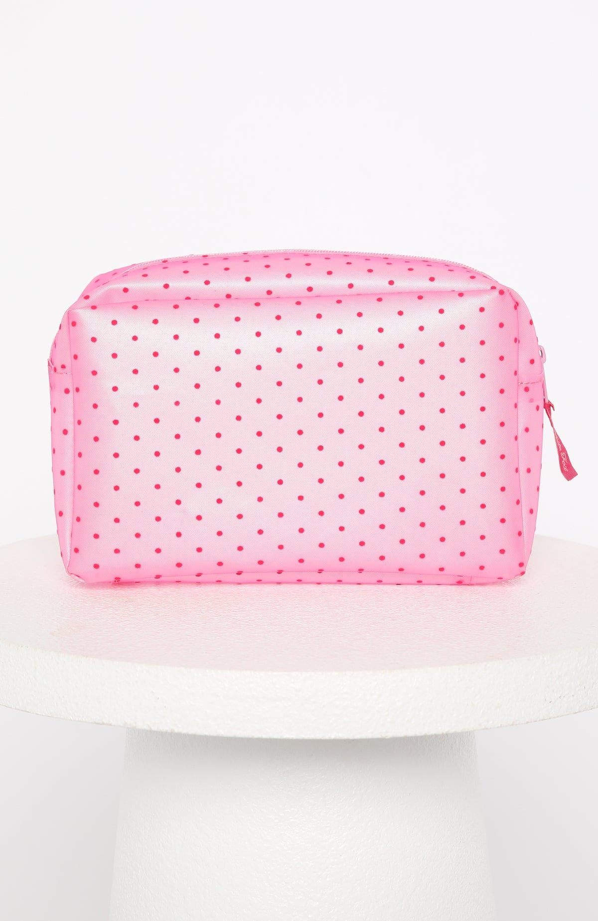 Trending Nora Case Pink Polka Dots