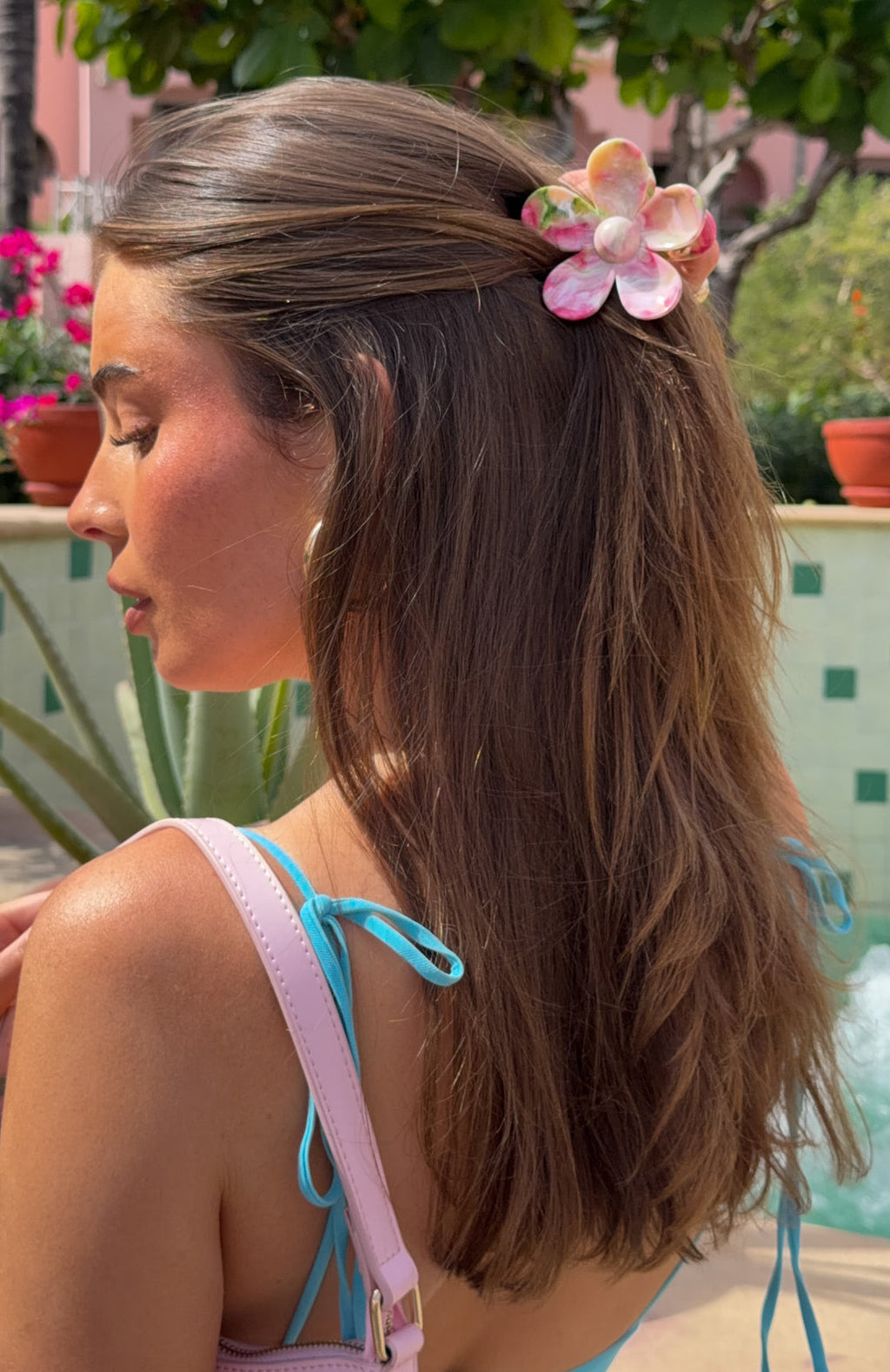 Trending Romina Hair Clip Pink Marble