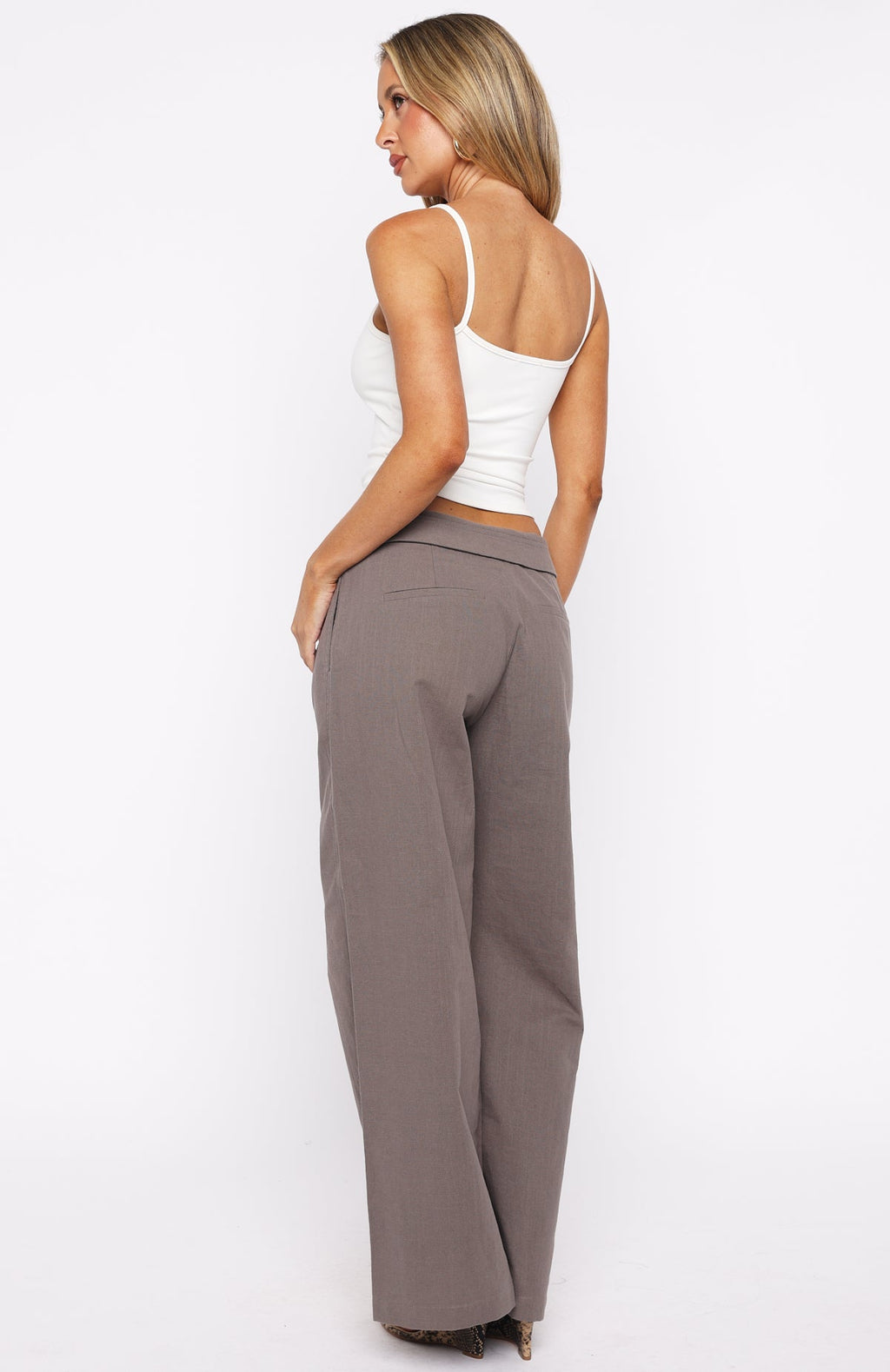Trending Starlight Riot Low Rise Pants Mocha