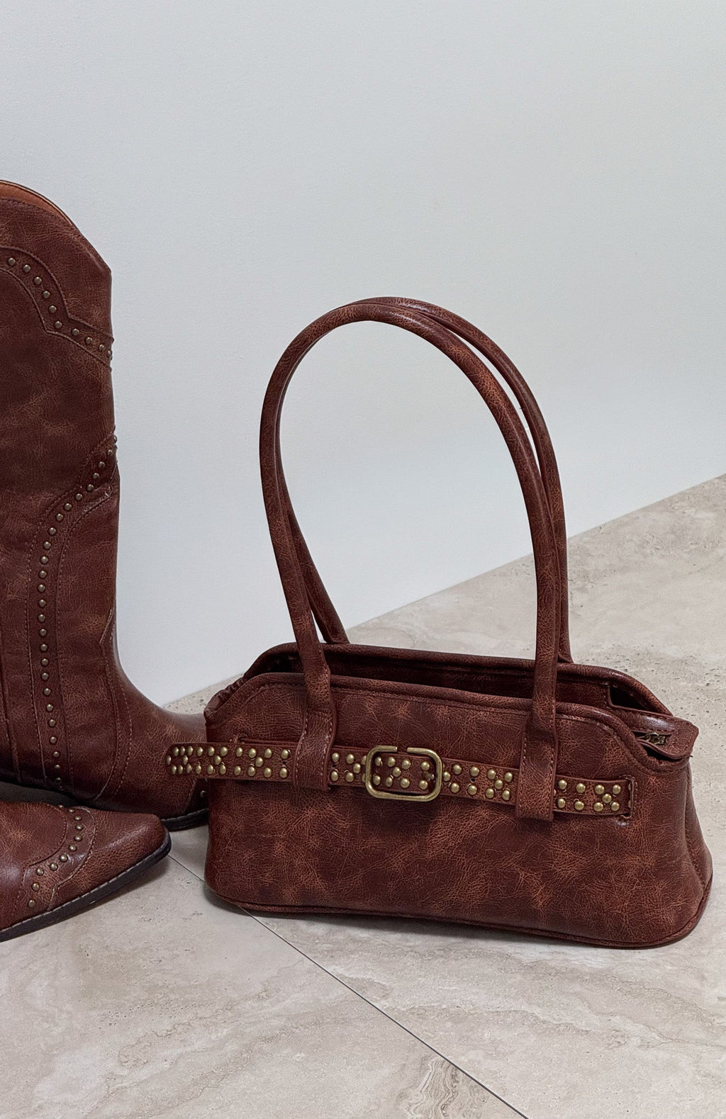 Trending Christie Shoulder Bag Vintage Chocolate