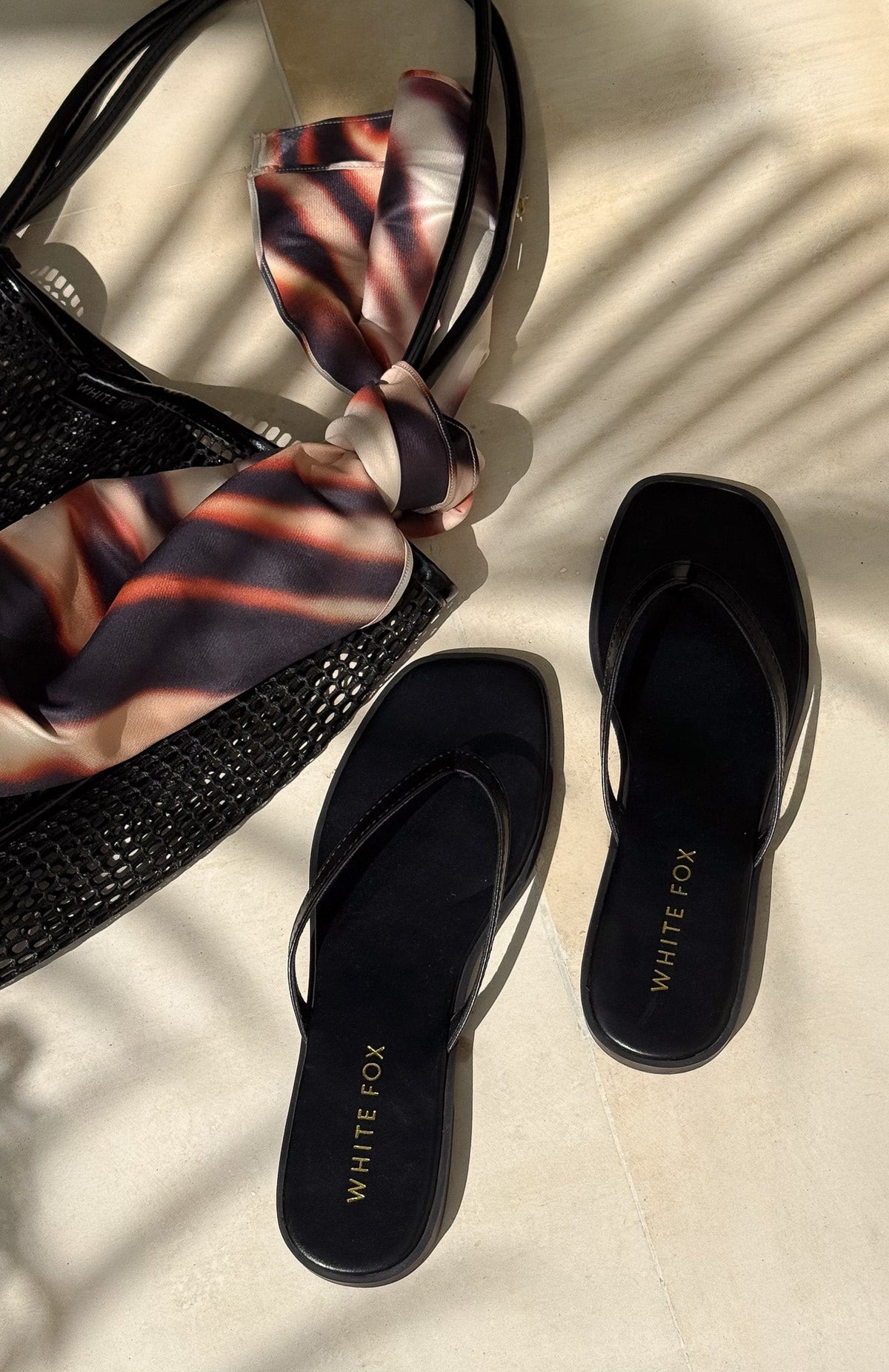 Trending Breccan Thong Sandals Black