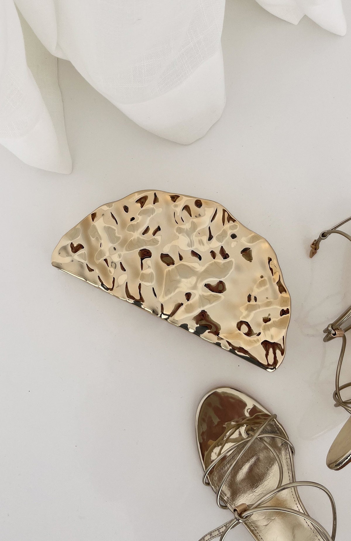 Trending Zayn Clutch Bag Gold